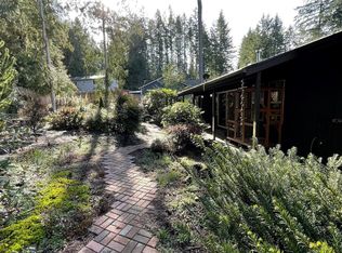 36898 Tamarack Dr NE, Hansville, WA
