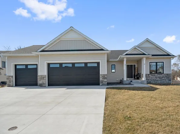 1190 Pine Ridge Dr NE, Pine Island, MN 55963