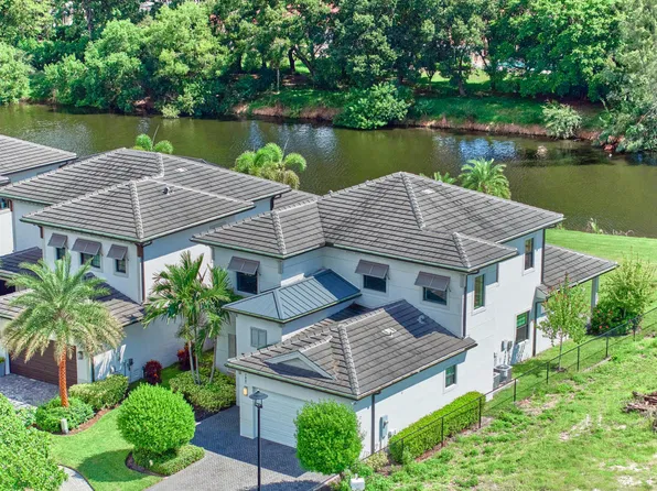 2807 GIN BERRY Way, West Palm Beach, FL 33401