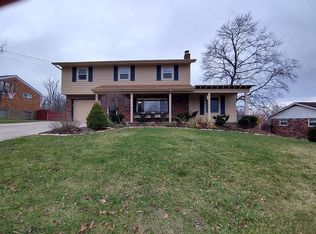 4163 Locust Ridge Dr, Cleves, OH 45002