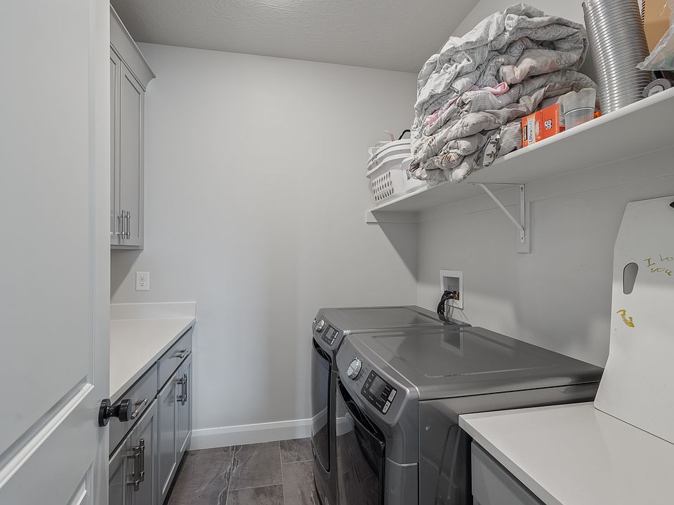 1st image of 3862 W Lucerne Way