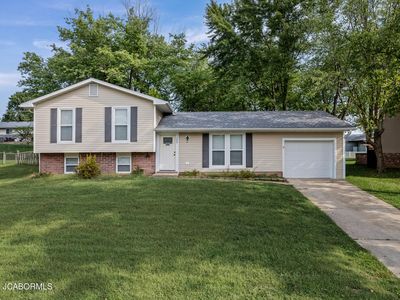 109 Wagonwheel Dr, Jefferson City, MO, 65109