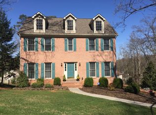 1225 Rain Tree Rd, Knoxville, TN 37923