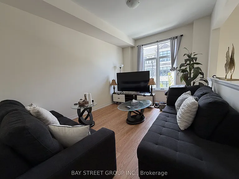27 Tay Ln — Photo 9
