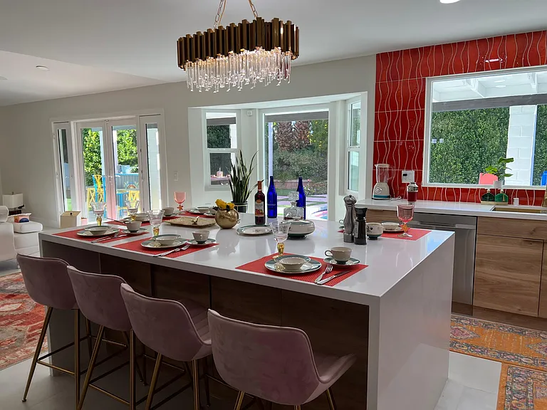 2212 N San Clemente Rd — Photo 52