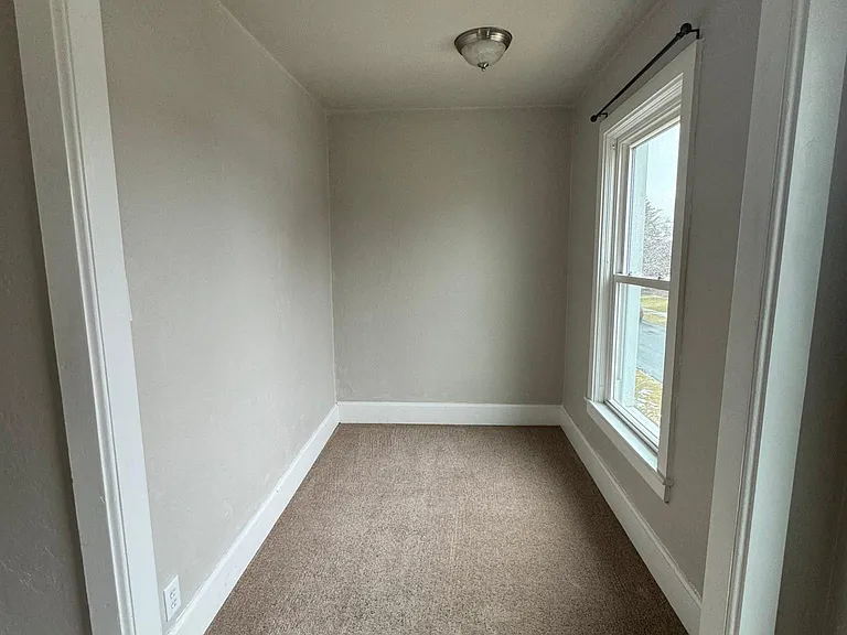 Bonus room attached to living room
