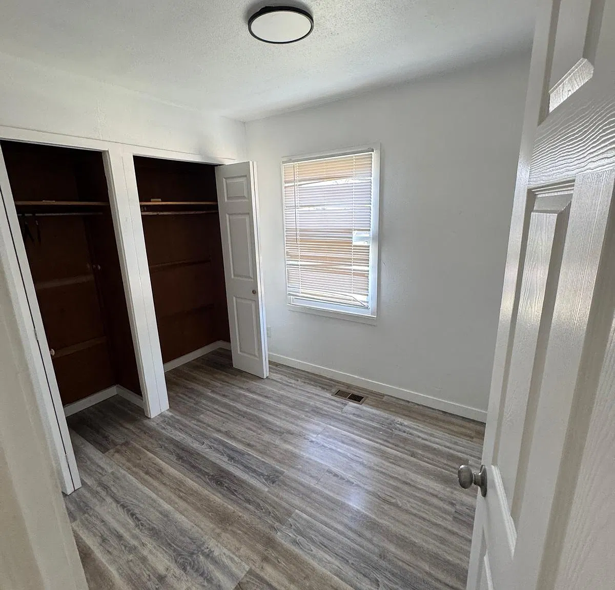 3 bed, 1300 sqft, $1,325 — Photo 3