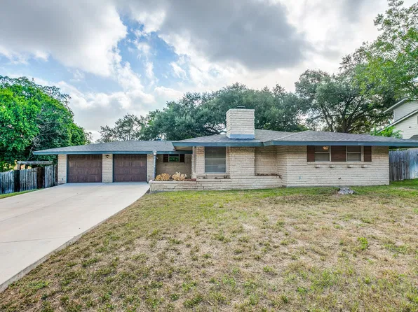 7426 Robin Rest Dr, San Antonio, TX 78209