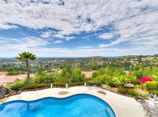 11101 Hunting Horn Dr, Santa Ana, CA 92705