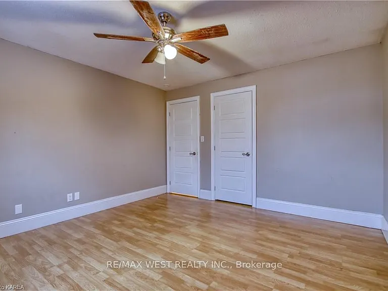 24 Bernadette Ct #MAIN FLOOR — Photo 13