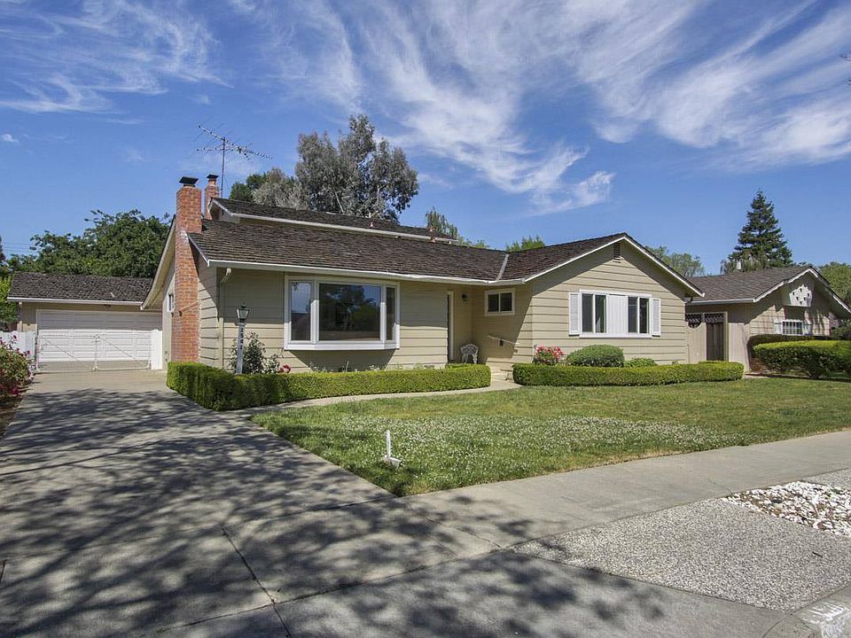 1st image of 1541 San Gabriel Way
