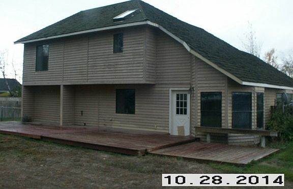 3rd image of 6504 Eagle Dr NE