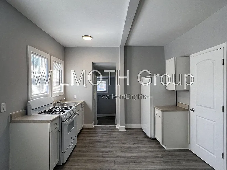 129 W Hendricks St #6 — Photo 6