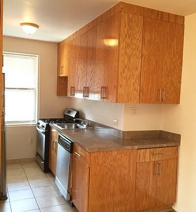 5th image of 3611 Henry Hudson Pkwy APT 9A