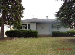 483 E Merle Ln, Wheeling, IL 60090