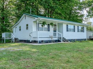 356 Beechwood Ln, Clinton, TN 37716