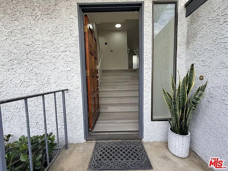 31 Eastern Ave #4 — Photo 4