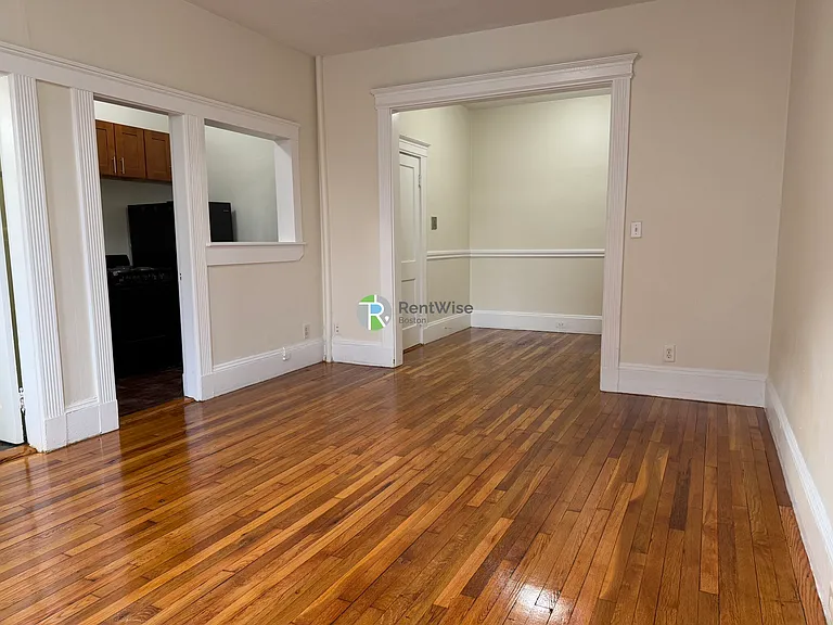 1330 Commonwealth Ave #18 — Photo 5