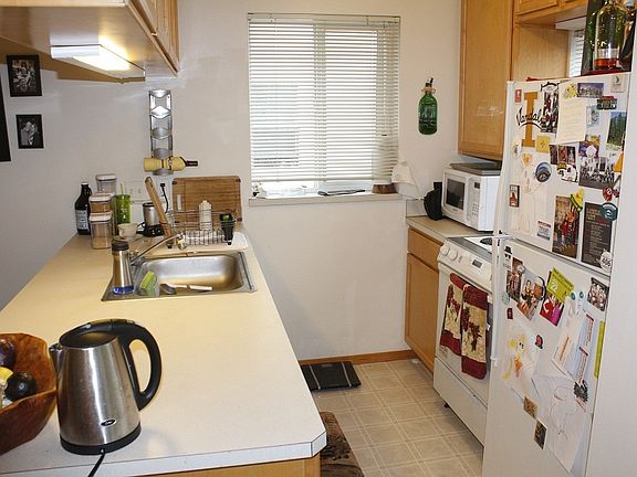 2nd image of 1531 NW 52nd St APT 203
