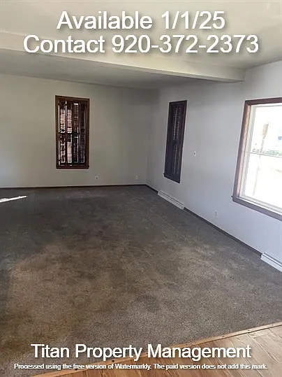 1318 W Spencer St — Photo 12