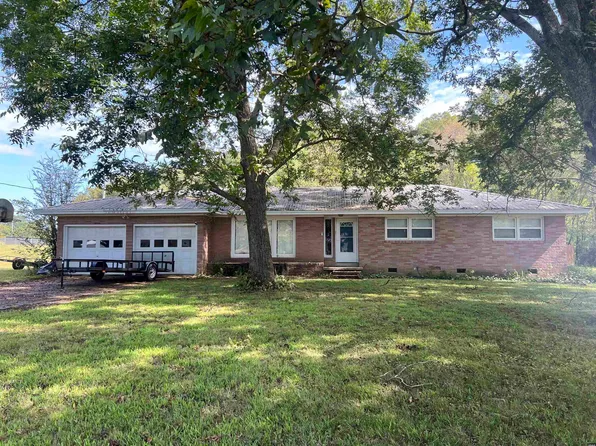 707 Evergreen St, Dresden, TN 38225