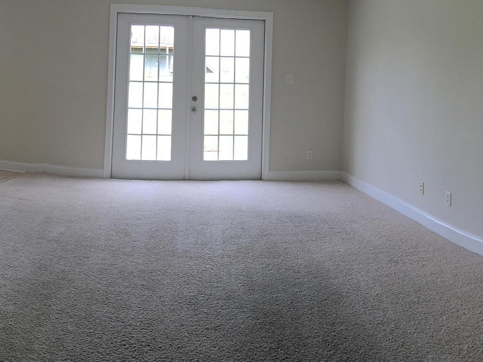 2nd image of 309 N Rolling Ridge Dr