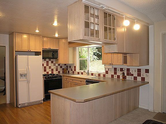 Large modern kitchen