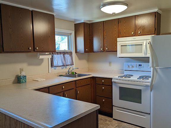 2nd image of 26 N Maryland Ave APT C