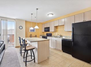 1502 5th St N APT 200, Hopkins, MN 55305