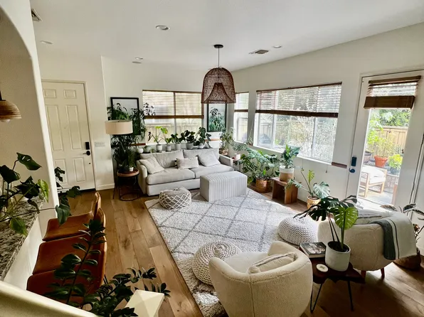 11821 Miro Cir, San Diego, CA 92131