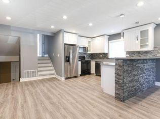 10556 S May St, Chicago, IL 60643