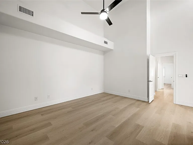 1087 Luna Eclipse Ln #2 — Photo 20