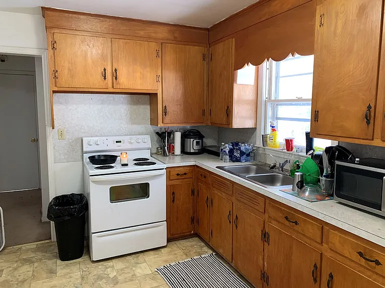 1804 Whipple Dr — Photo 9