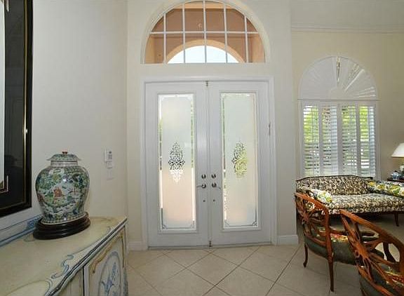 Home For Sale In Olympia