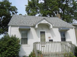 1454 E 21st St, Des Moines, IA 50317