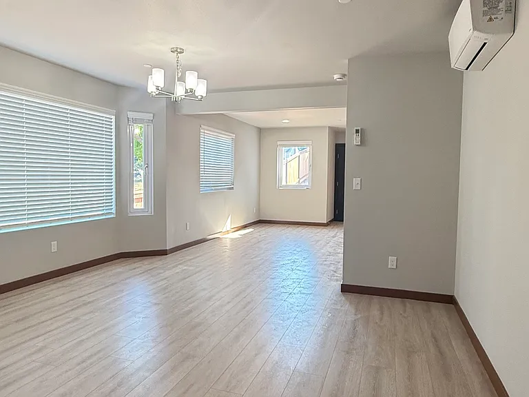 1416 Sidney Ave #1416 — Photo 16