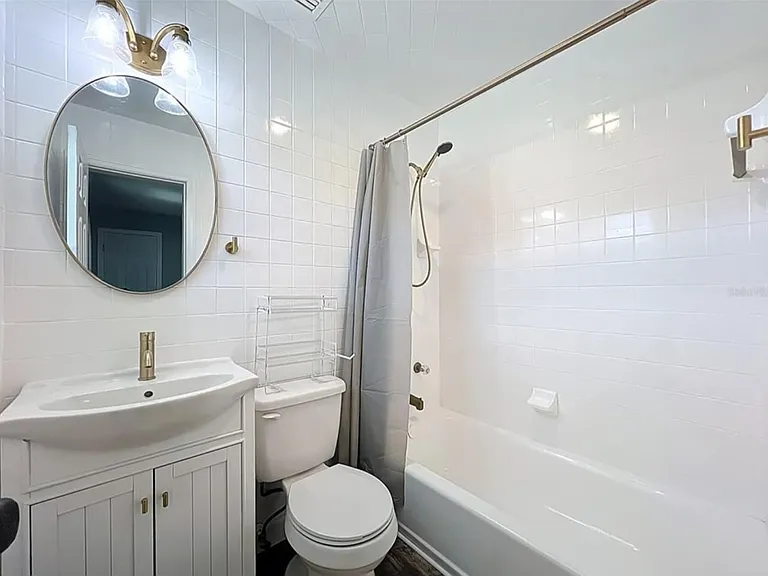 4400 Thermal Ln — Photo 32
