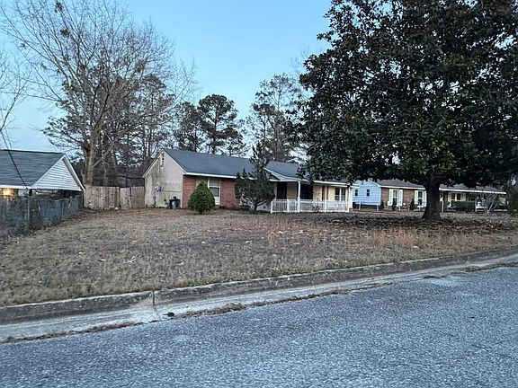 5th image of 1812 Westpark Dr