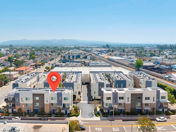 2nd image of 309 Mission Rd