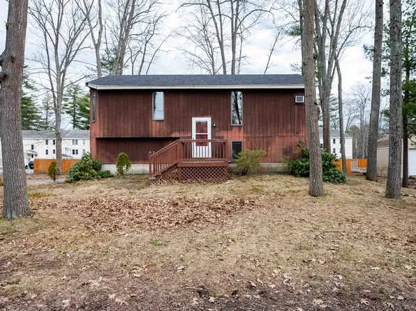 20 Piscassic Street, Newmarket, NH 03857