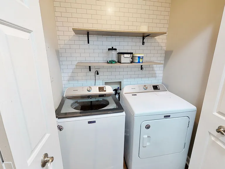 3437 Colony Crossing Dr — Photo 24
