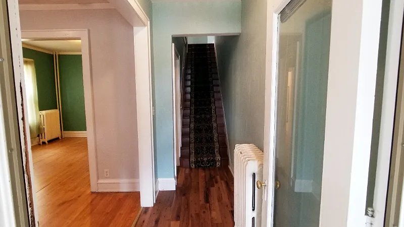 Building Photo - 1806 John Ave #1
