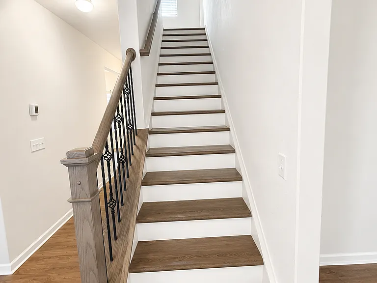 1704 Eagle View Dr — Photo 17