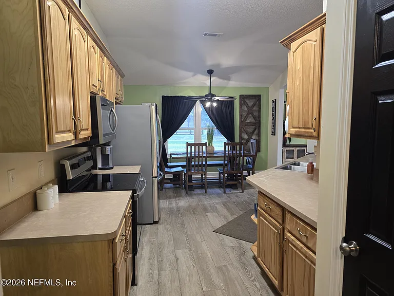 906 County Road 217 — Photo 7