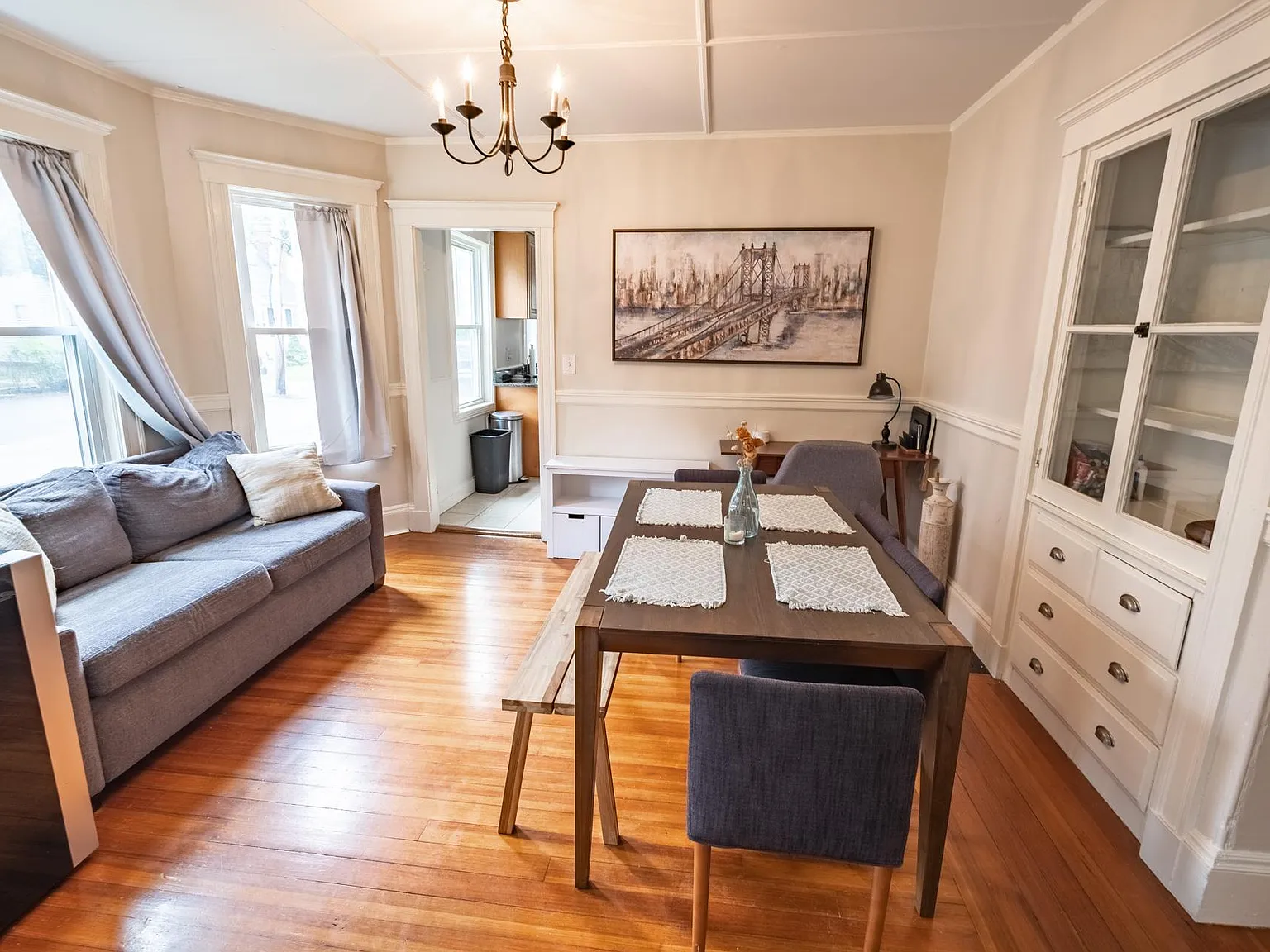 2 bed, 1200 sqft, $3,000 — Photo 3