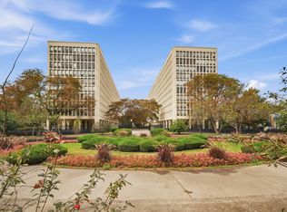 1400 E 55th Pl APT 208S, Chicago, IL 60637