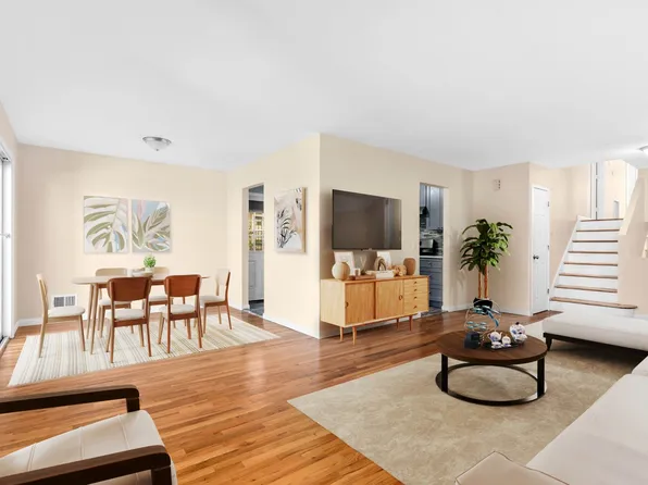 15-47 209th Street image 3 of 11