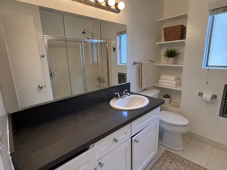 9129 National Blvd #10 — Photo 19