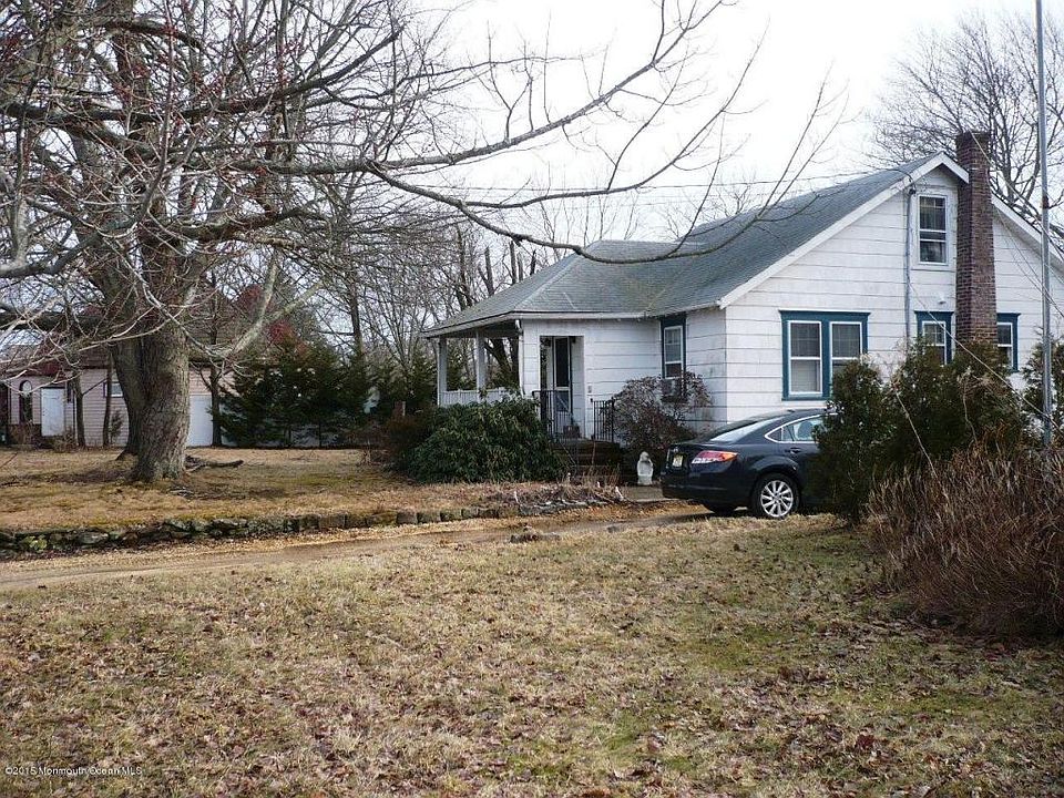 2nd image of 1420 Meeting House Rd