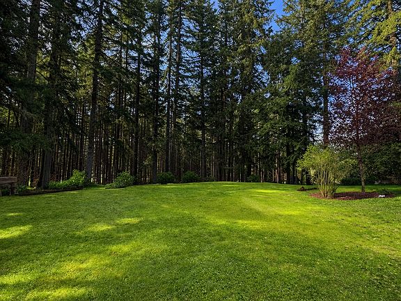 4th image of 25248 Vaughn Rd
